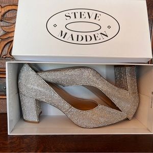 Steve Madden pumps crystals